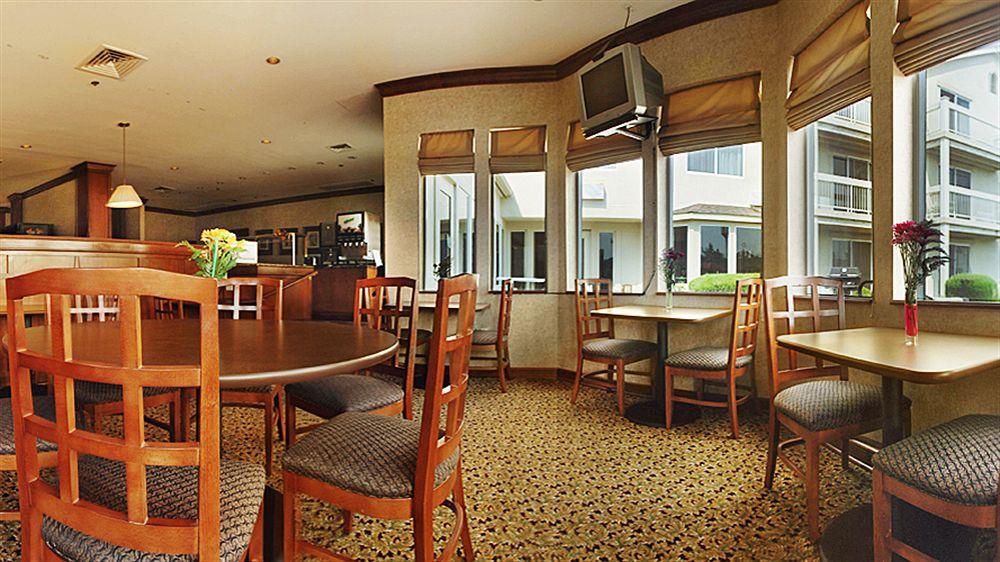 Days Inn By Wyndham St. Louis/Westport Mo Мэриленд-Хайтс Экстерьер фото